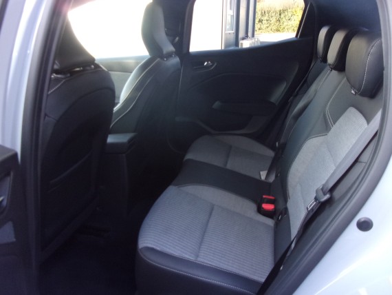 RENAULT CLIO CLIO GRIS RAFALE-016.jpg